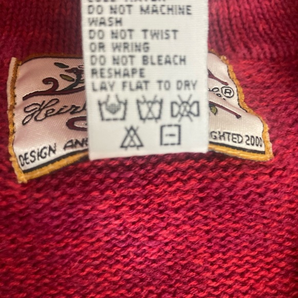 Red/Burgundy Heirloom Collection zip up cardigan sweater in medium Ramie Cotton - Picture 8 of 10